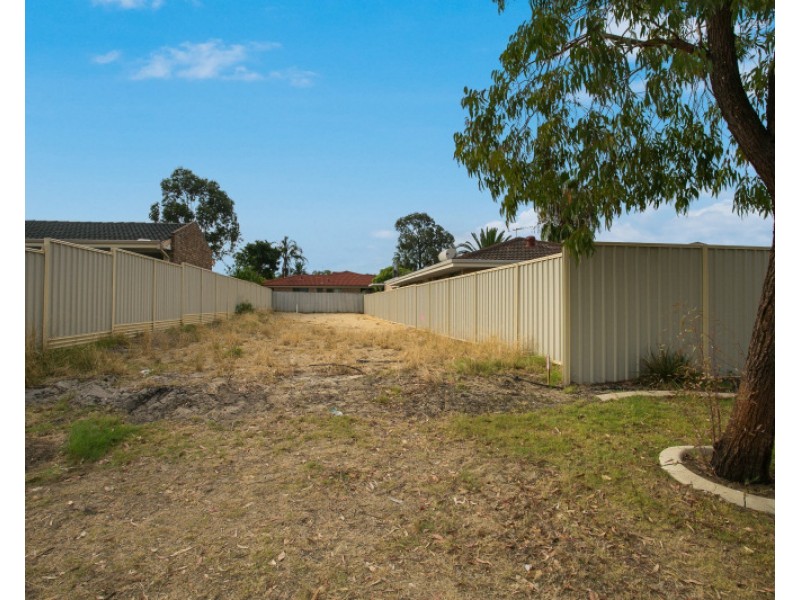 2 Carstairs Court, Beechboro WA 6063