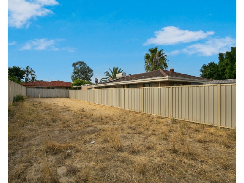 2 Carstairs Court, Beechboro WA 6063