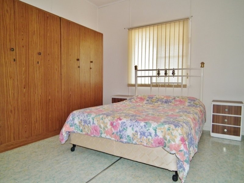 14 Moreton Street, Dalby QLD 4405