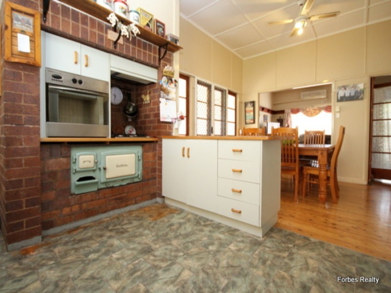 116 Condamine Street, Dalby QLD 4405