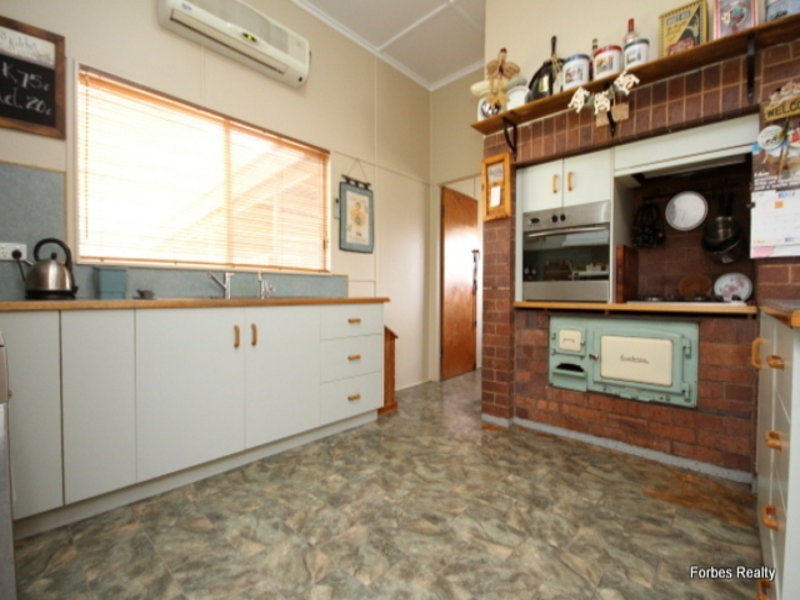 116 Condamine Street, Dalby QLD 4405