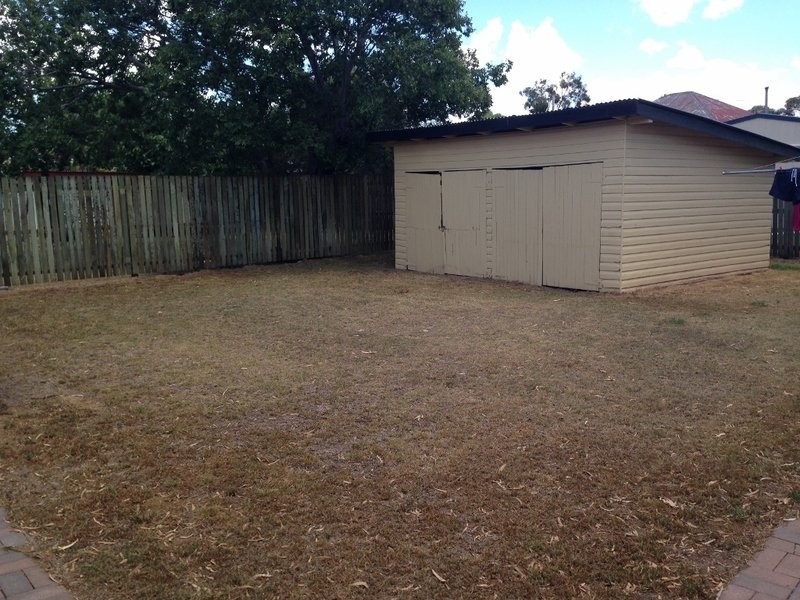 4 Wooburn Street, Dalby QLD 4405