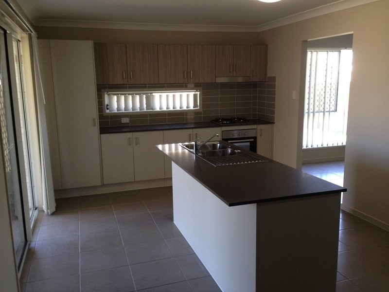 32 Gosden Drive, Dalby QLD 4405