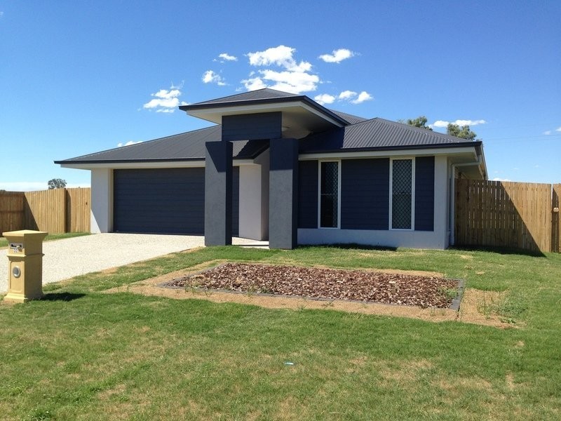 32 Gosden Drive, Dalby QLD 4405