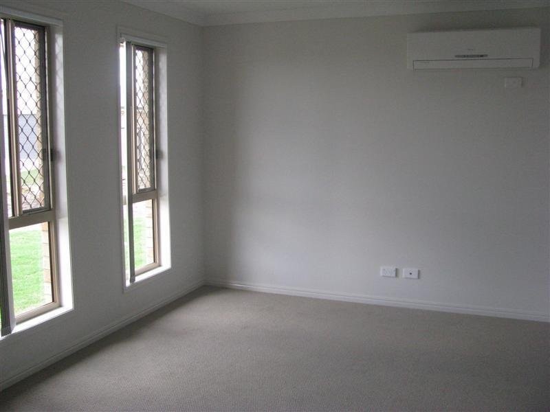 8 Paper Court, Dalby QLD 4405