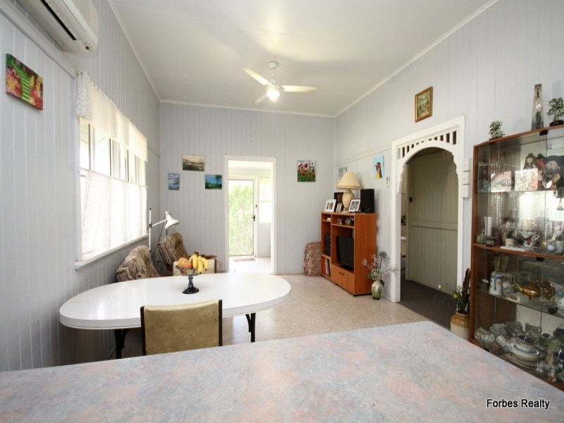 27 Myall Street, Dalby QLD 4405