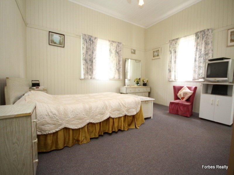 27 Myall Street, Dalby QLD 4405
