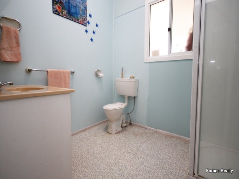 27 Myall Street, Dalby QLD 4405