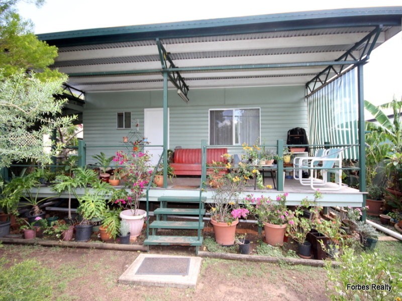 27 Myall Street, Dalby QLD 4405