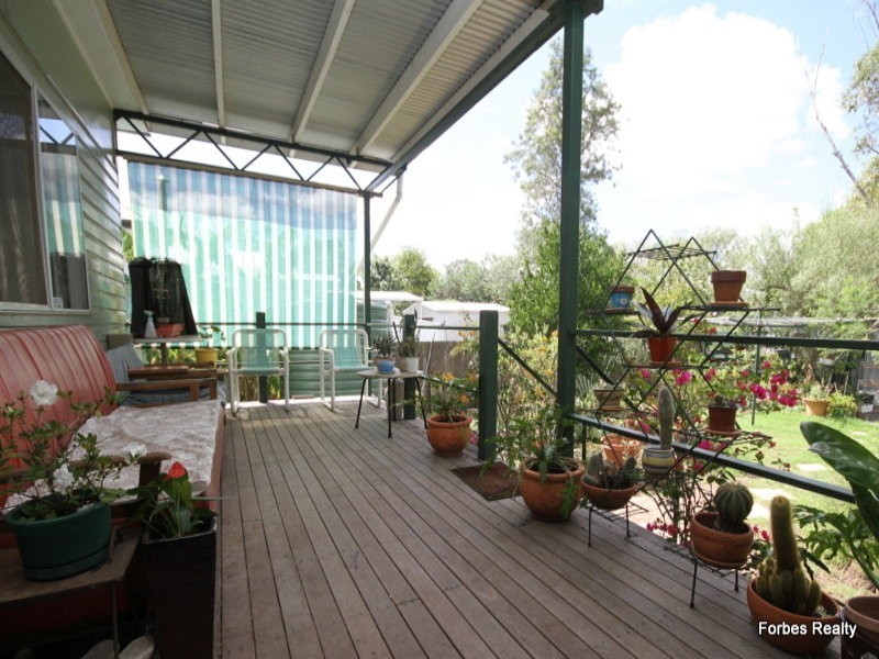27 Myall Street, Dalby QLD 4405