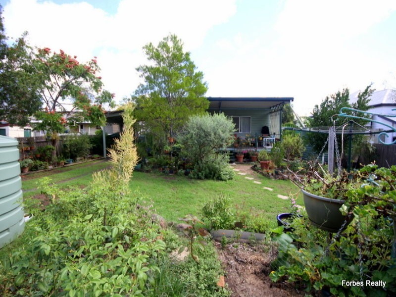27 Myall Street, Dalby QLD 4405