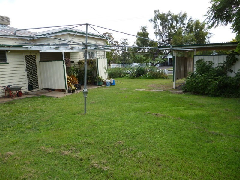 17 Patrick Street, Dalby QLD 4405
