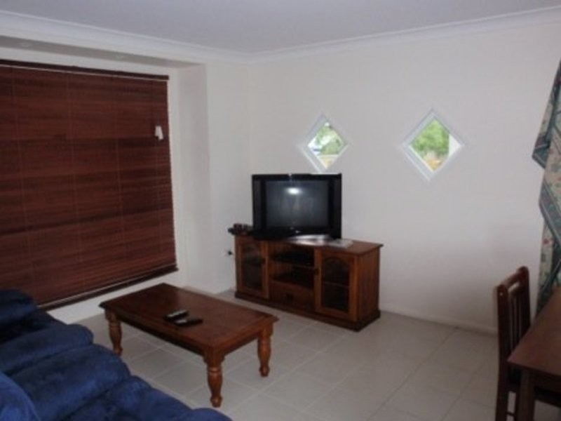 1 & 2/19 Homebush Street, Dalby QLD 4405