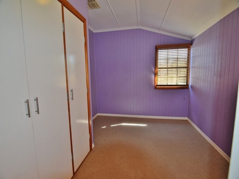 92 Orpen Street, Dalby QLD 4405