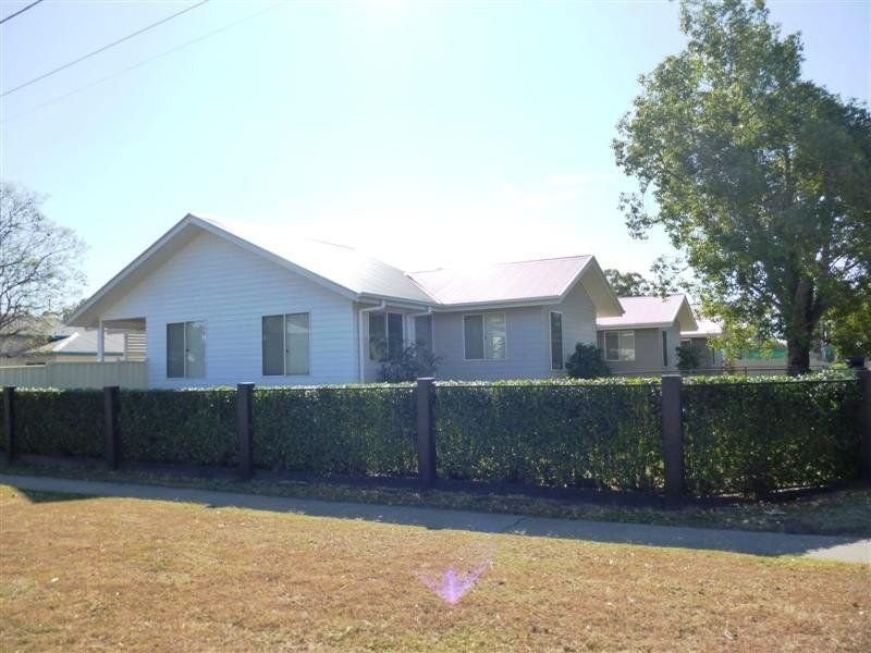 1/18 Myall Street, Dalby QLD 4405