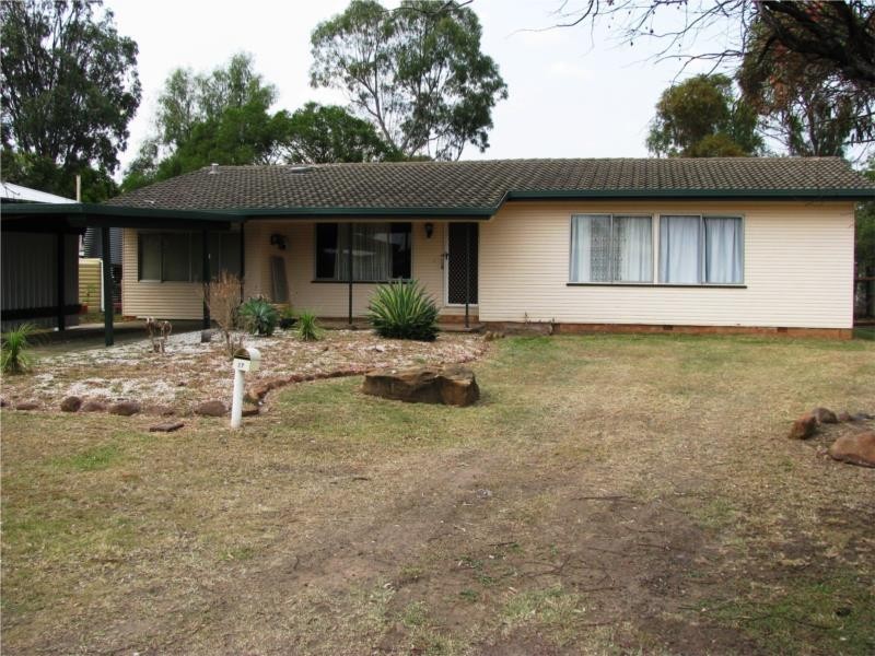 37 Alfred Street, Dalby QLD 4405