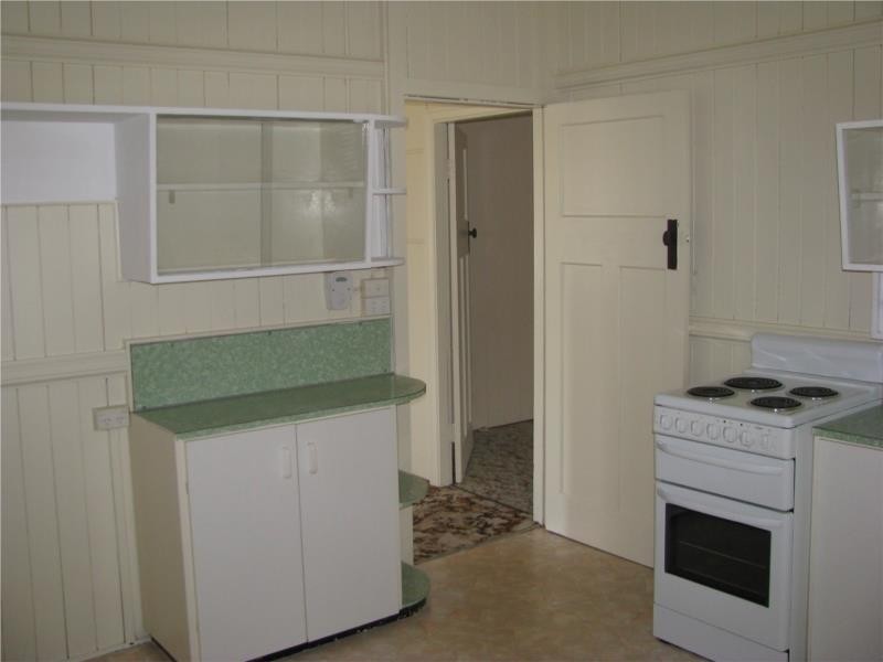 53 Bunya Street, Dalby QLD 4405