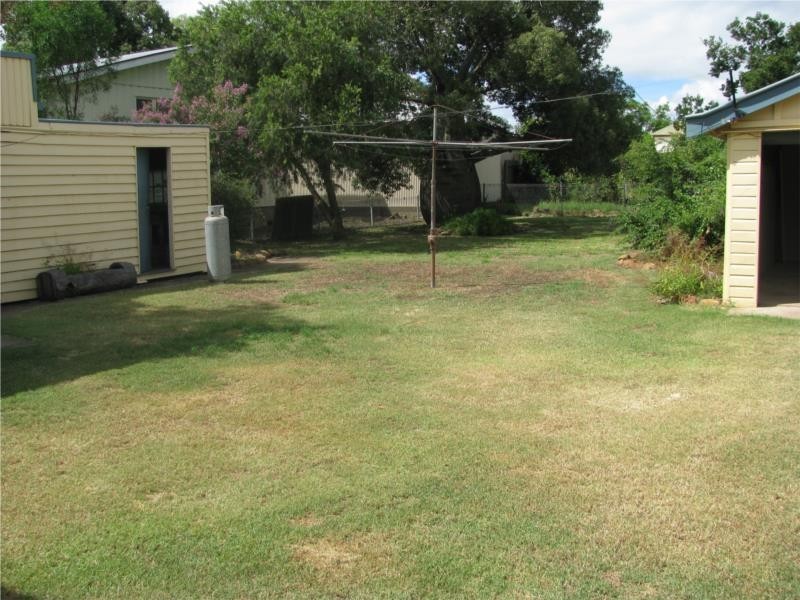 53 Bunya Street, Dalby QLD 4405