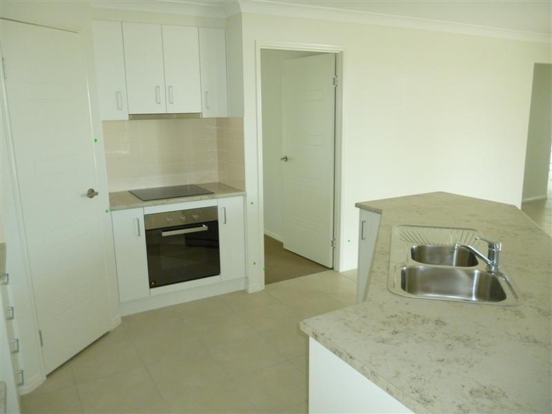 7 Pine Street, Dalby QLD 4405