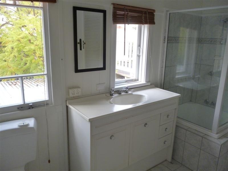 6 New Street, Dalby QLD 4405