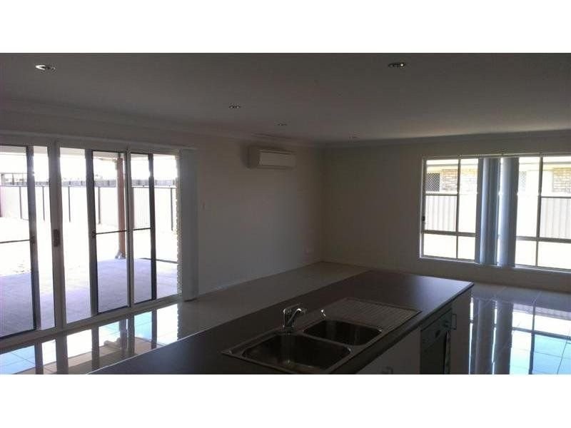 51 Diggers Drive, Dalby QLD 4405