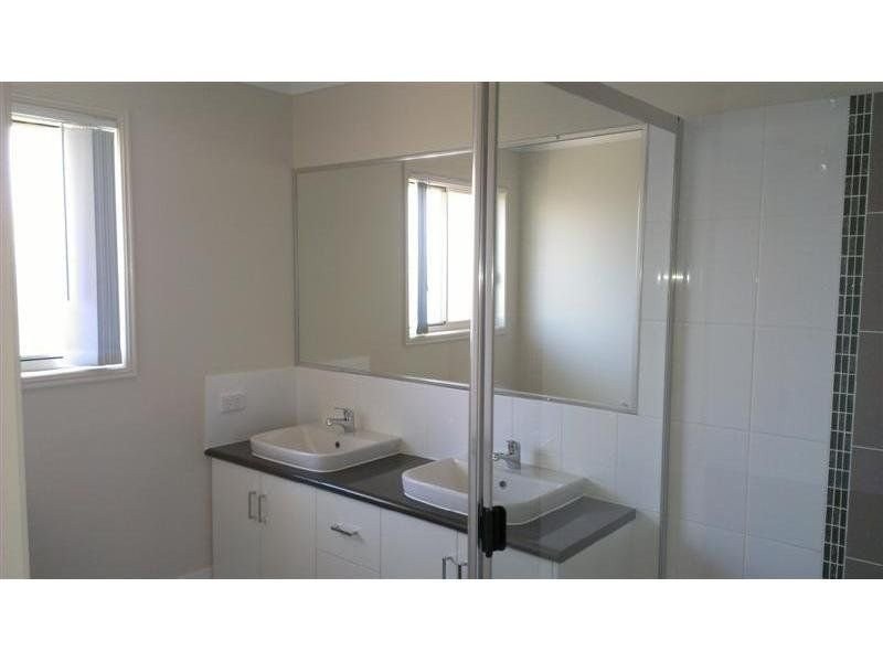 51 Diggers Drive, Dalby QLD 4405