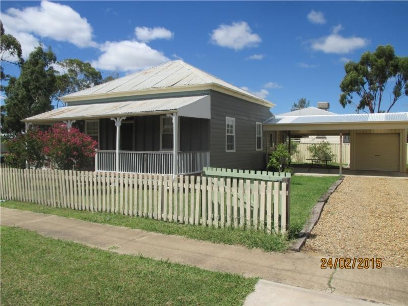 28 Alice Street, Dalby QLD 4405