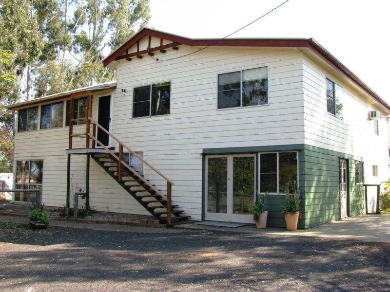 54 Mahon Street, Dalby QLD 4405