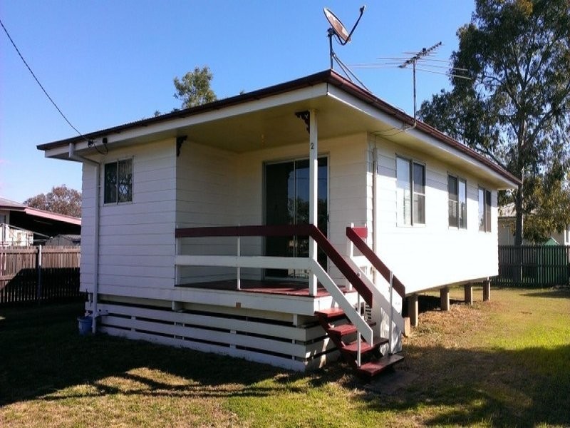 2 Jerome Street, Dalby QLD 4405