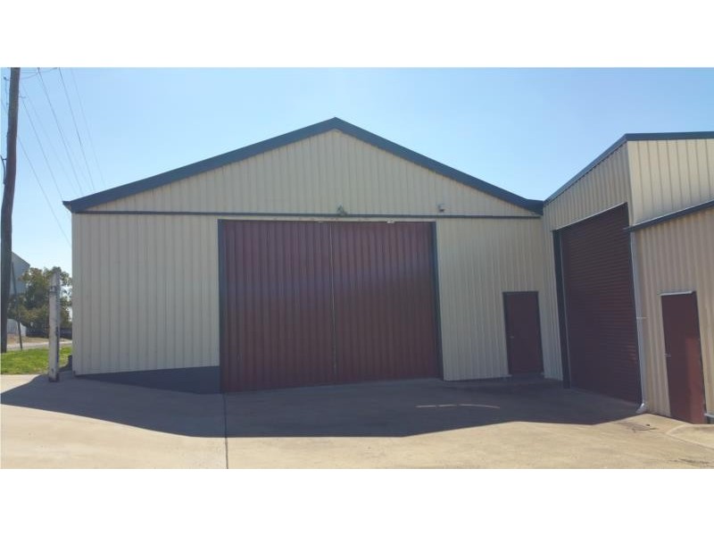 2/92 Brook Street, Toowoomba QLD 4350