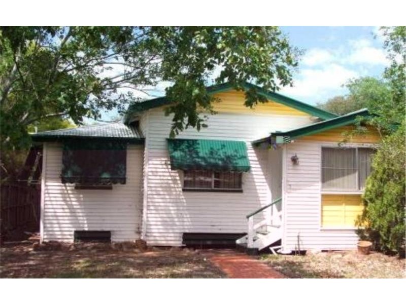 21 Patrick Street, Dalby QLD 4405