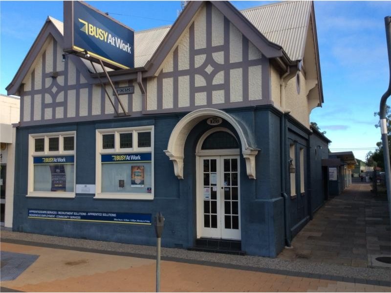 126 Cunningham Street, Dalby QLD 4405