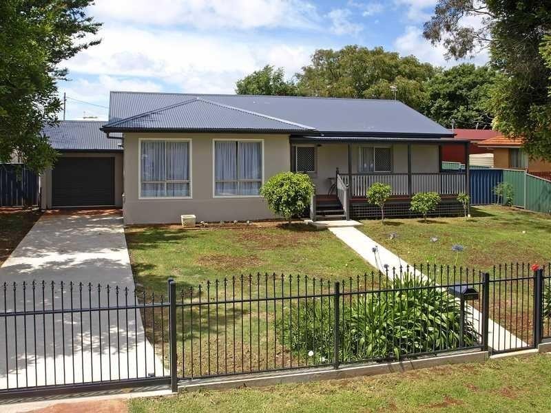 58 Buckland Street, Harristown QLD 4350