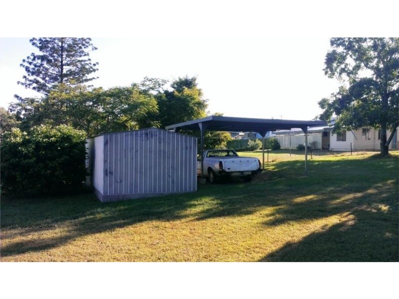 44 Wallace Street, Bell QLD 4408