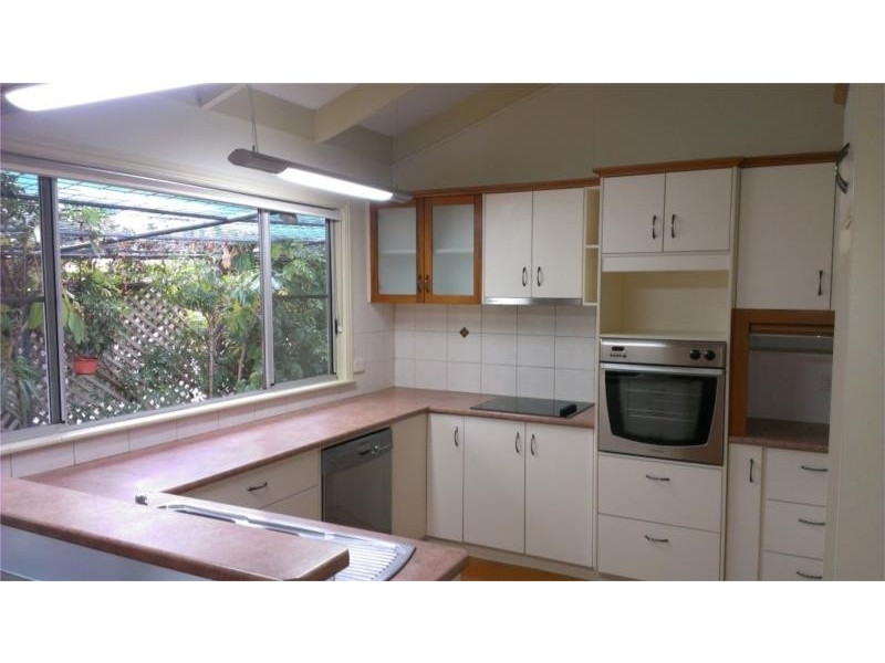 30 Wilkes Street, Dalby QLD 4405