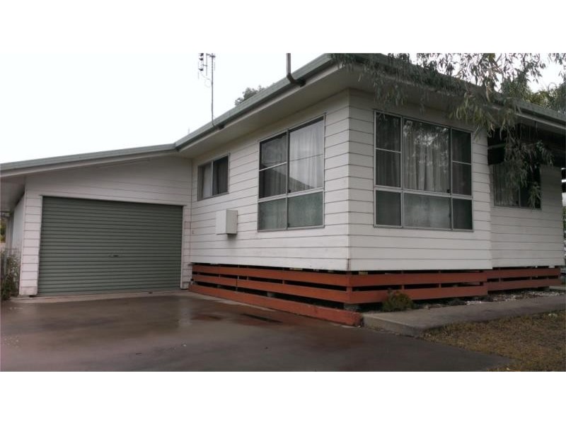 2 Carlow Street, Dalby QLD 4405