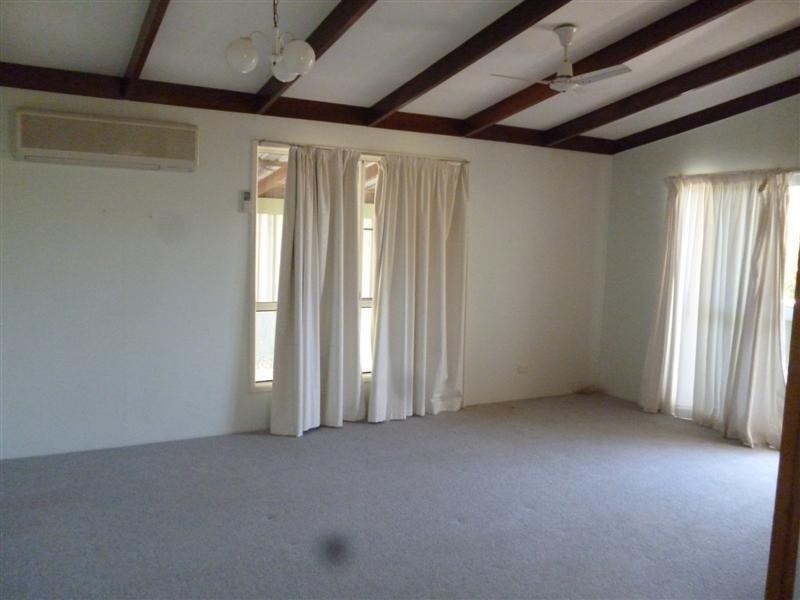 24 Burke Street, Dalby QLD 4405
