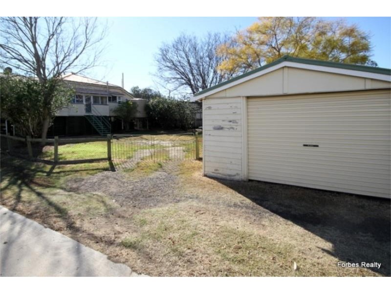 2 Matheson Street, Dalby QLD 4405