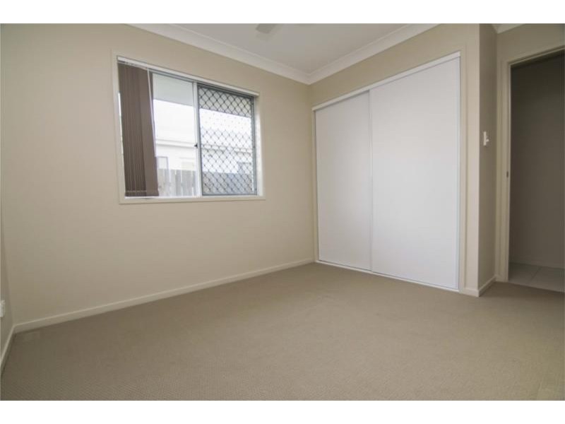 27 Gosden Drive, Dalby QLD 4405