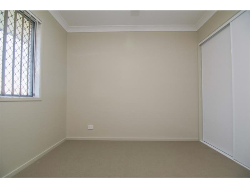 27 Gosden Drive, Dalby QLD 4405