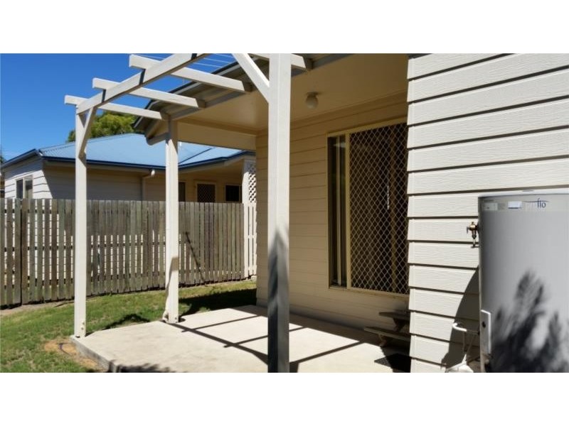 8/51 Edward Street, Dalby QLD 4405