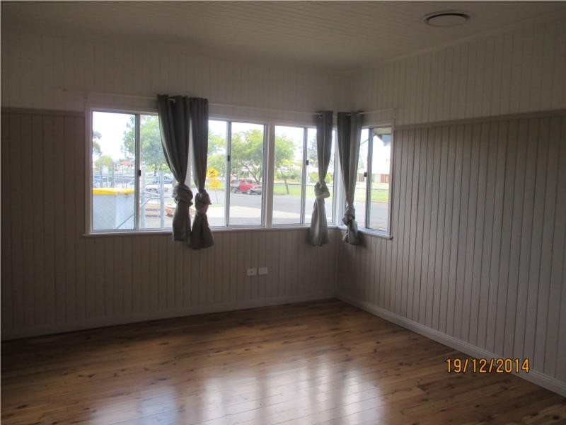 17 Rochedale Street, Dalby QLD 4405