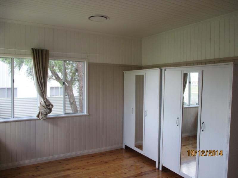 17 Rochedale Street, Dalby QLD 4405