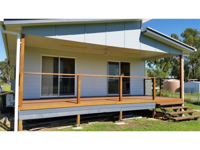 50 Moffatt Street, Dalby QLD 4405