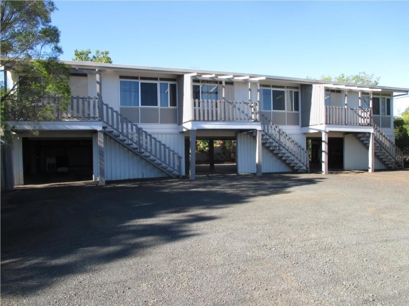 2/18 Thorley Street, Dalby QLD 4405