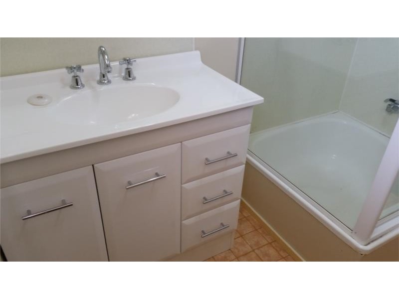 9a Amos Street, Dalby QLD 4405