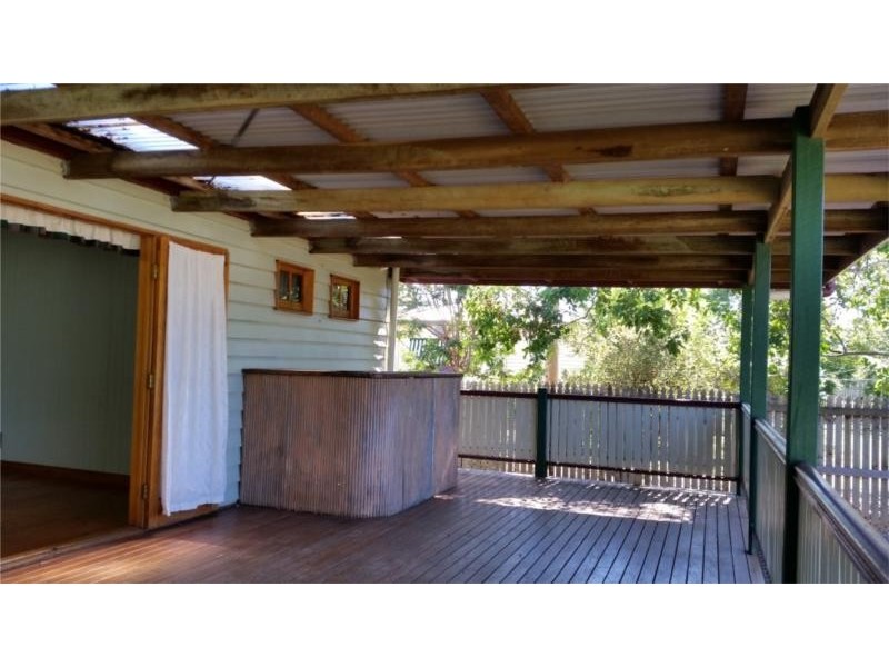 25 Orpen Street, Dalby QLD 4405