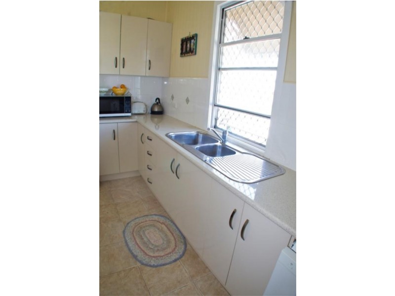102 Hedge Road, Dalby QLD 4405