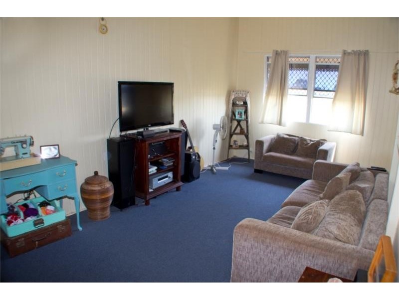 102 Hedge Road, Dalby QLD 4405