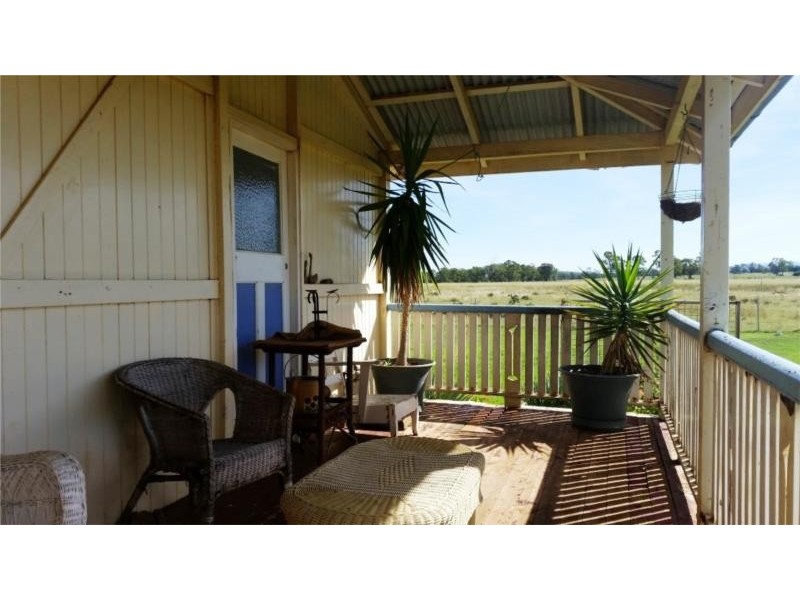101 Bunya Mountain Road, Kaimkillenbun QLD 4406